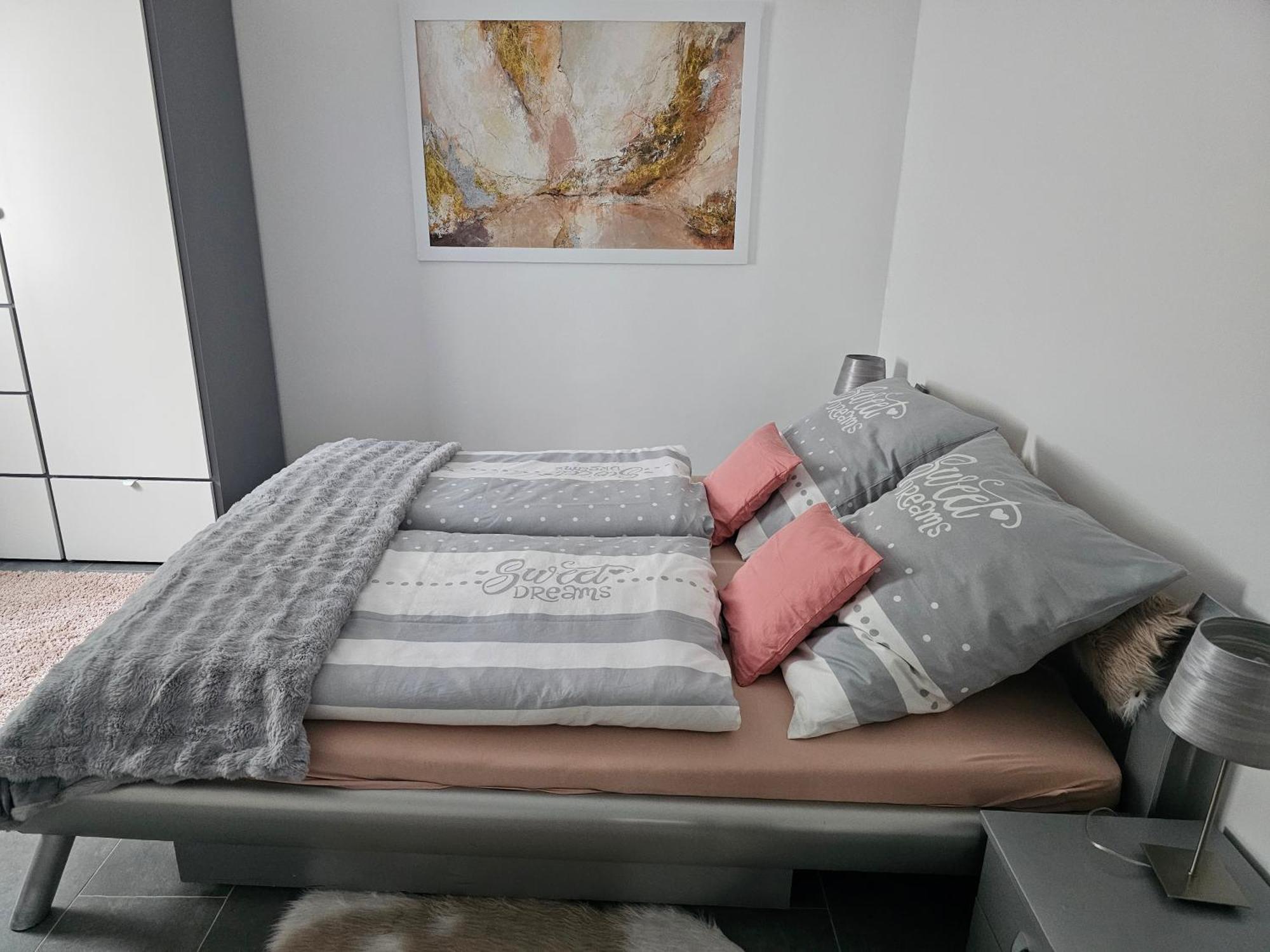 Warburg, Fewo "Sweet Home" 2,5 Zi- Eg-Separater Eingang - Parkplatz - Terasse- Komfortabel,Renoviert Buitenkant foto